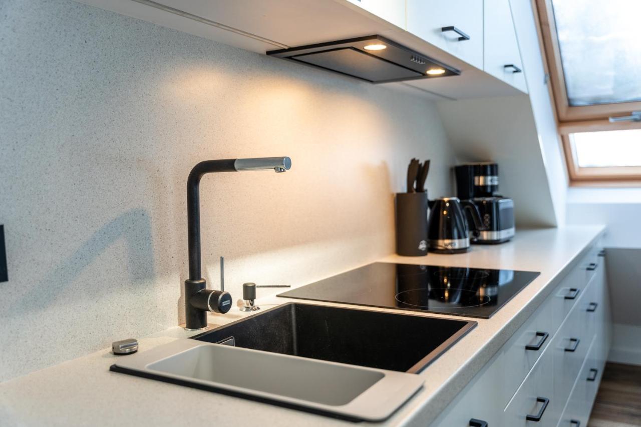 Apart Invest Szklarska 800 C7 I C14 ชกลาร์สกา ปอเรมบา ภายนอก รูปภาพ