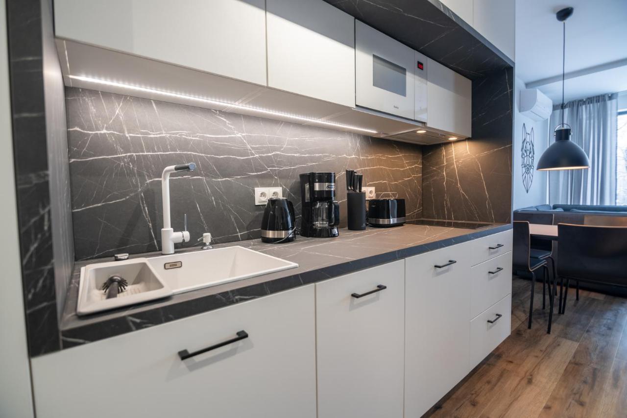 Apart Invest Szklarska 800 C7 I C14 ชกลาร์สกา ปอเรมบา ภายนอก รูปภาพ